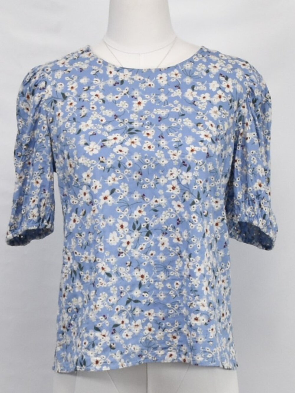 Free the Roses Embroidered Top - Picture 2 of 6